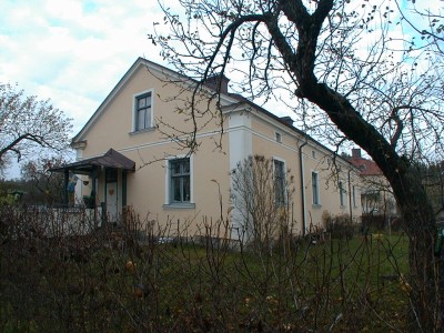 tumba hus 44.06.JPG